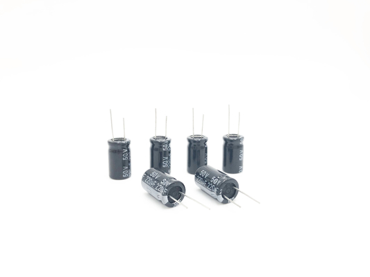 SMR 220UF 50V Radial Aluminum Electrolytic Capacitors 10X17MM