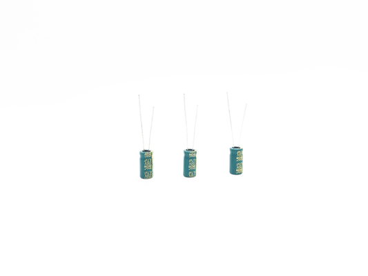 Cylinder 4.7UF 250V Al Electrolytic Capacitor 8x9MM ISO9001