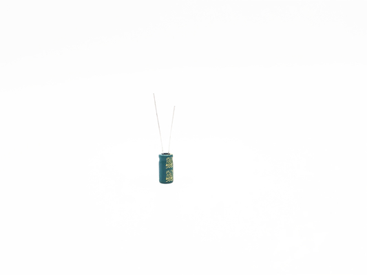 Cylinder 4.7UF 250V Al Electrolytic Capacitor 8x9MM ISO9001